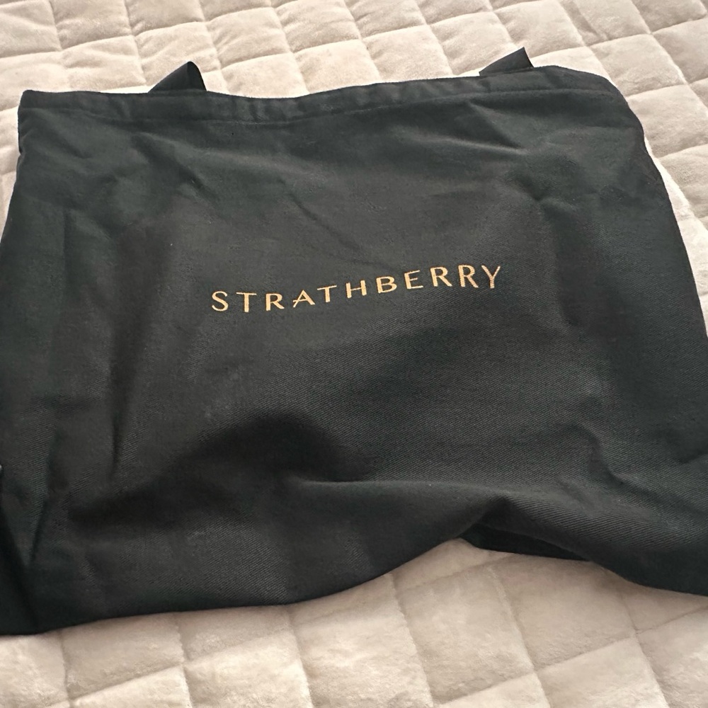 Brand New Strathberry East/West Bag - Picture 5 of 8